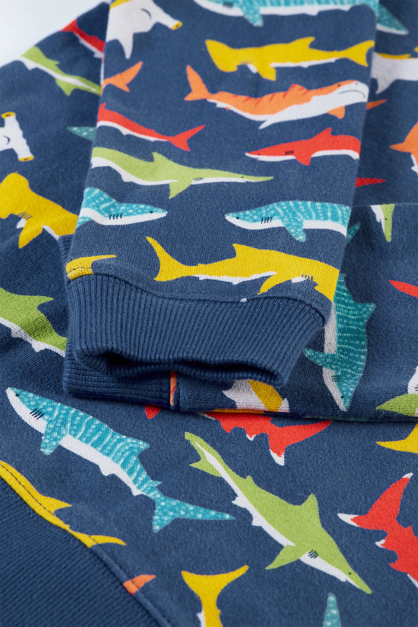 Sweatshirt SHIVER OF SHARKS in navy