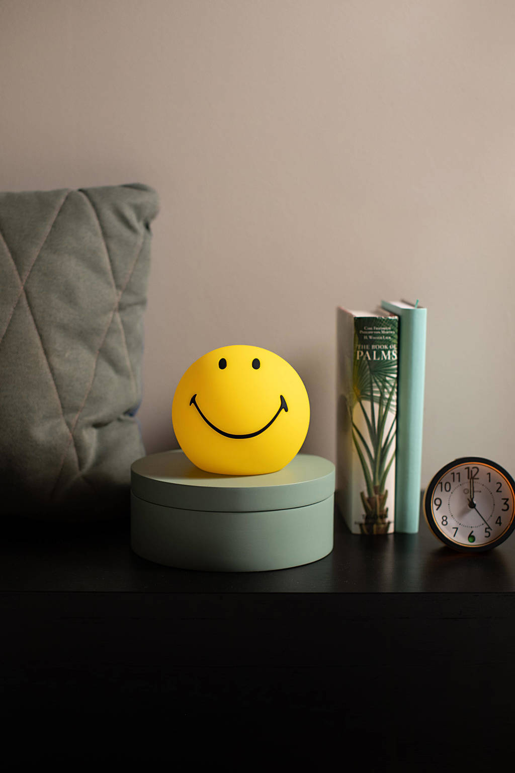 Smiley Bundle of Light lamp