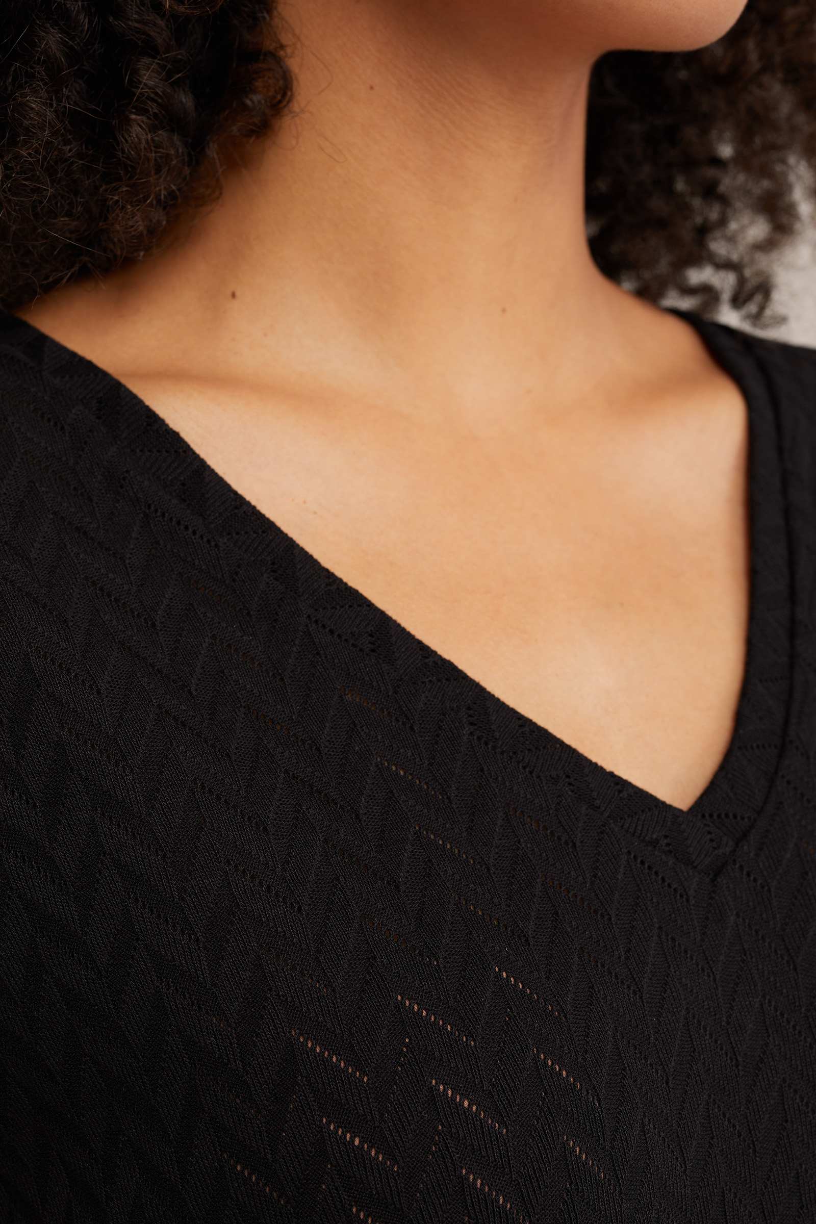 T-shirt met opengewerkt dessin WE Fashion Zwart