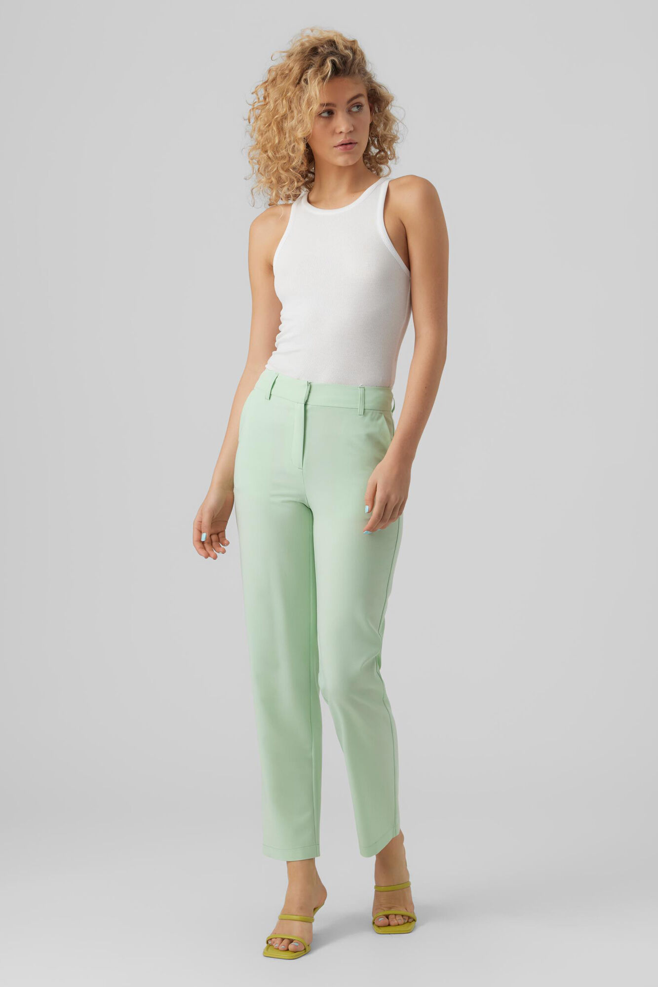 Calça social feminina com dois bolsos - Verde