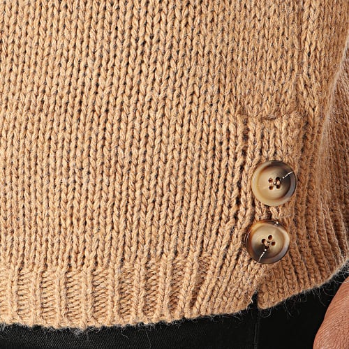 Pull Camel