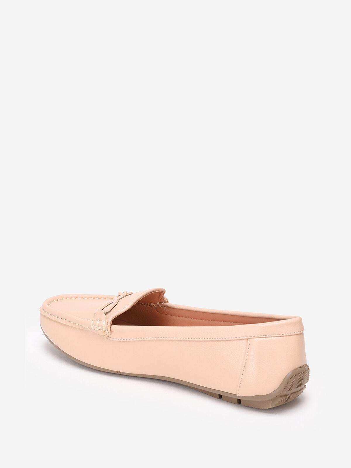 Mocassins à bride métallique et surpiqûres- Beige