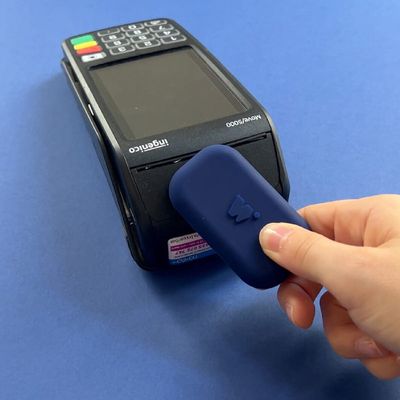 Porte-monnaie sans contact Silicone Money Walkie - disponible dans différentes couleurs