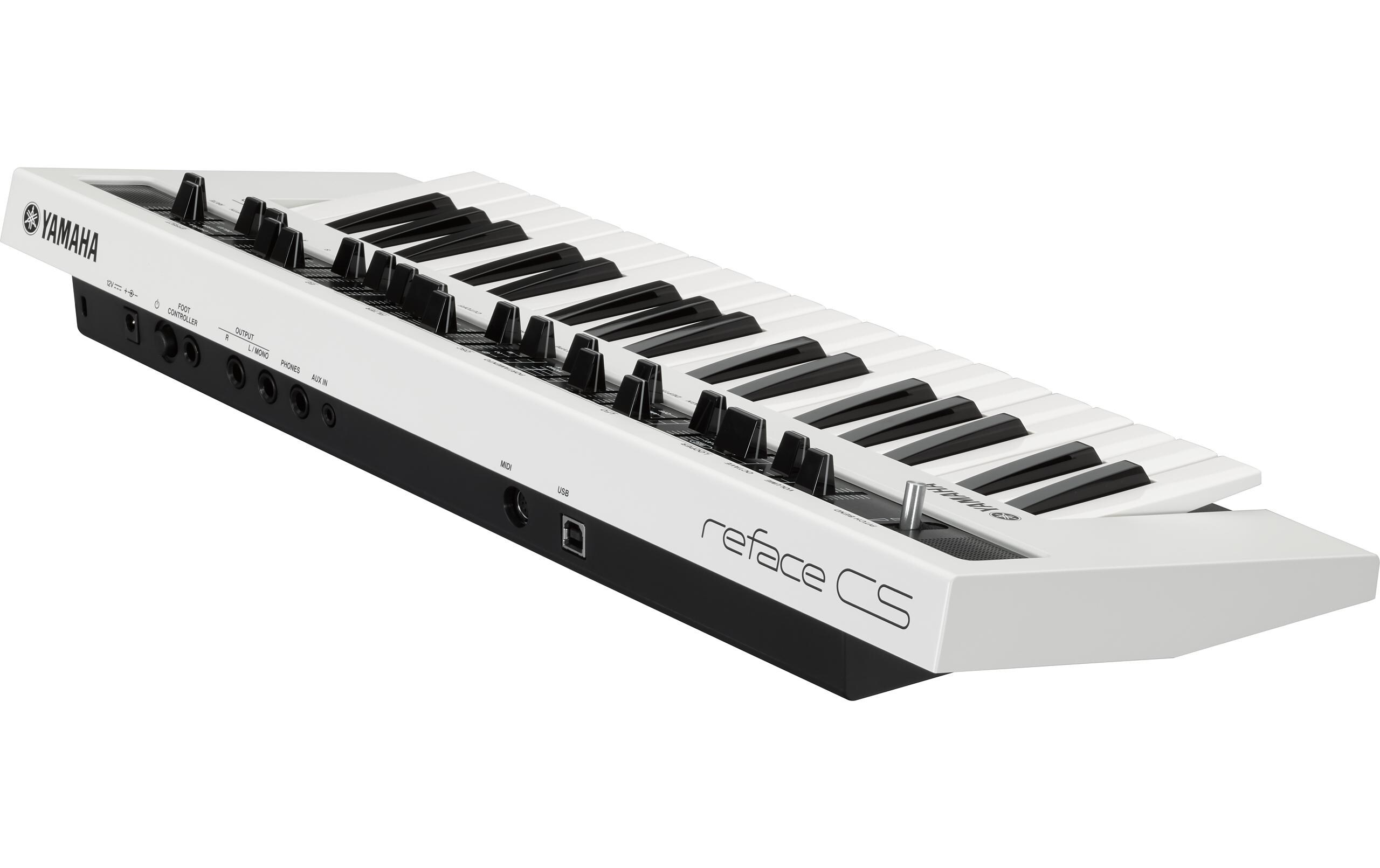 Synthesizer Reface CS<br>Portables Keyboard mit Mini-Tastatur, integrierten Lautsprechern und professionellen Anschlüssen
