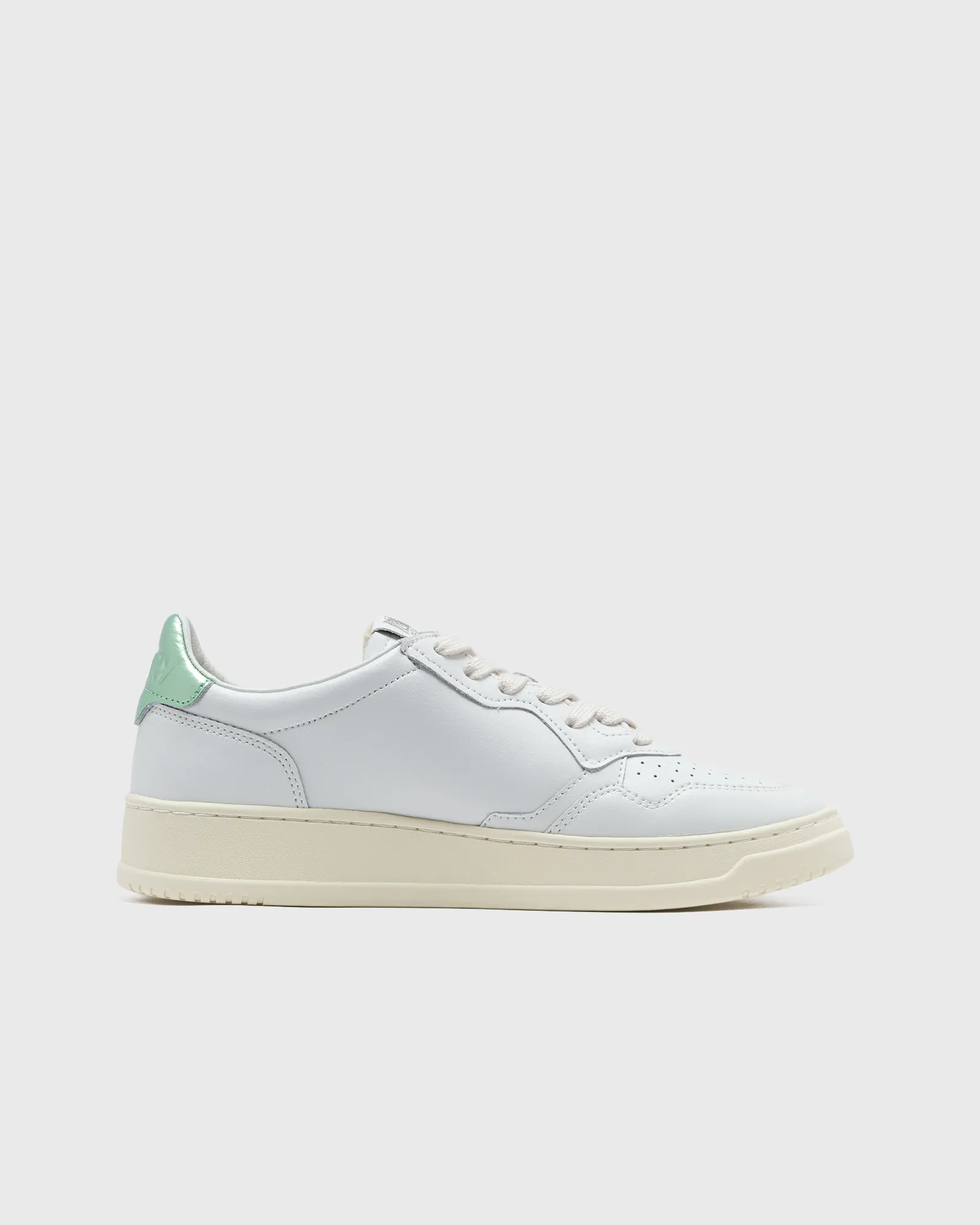 Autry Action Shoes WMNS MEDALIST LOW