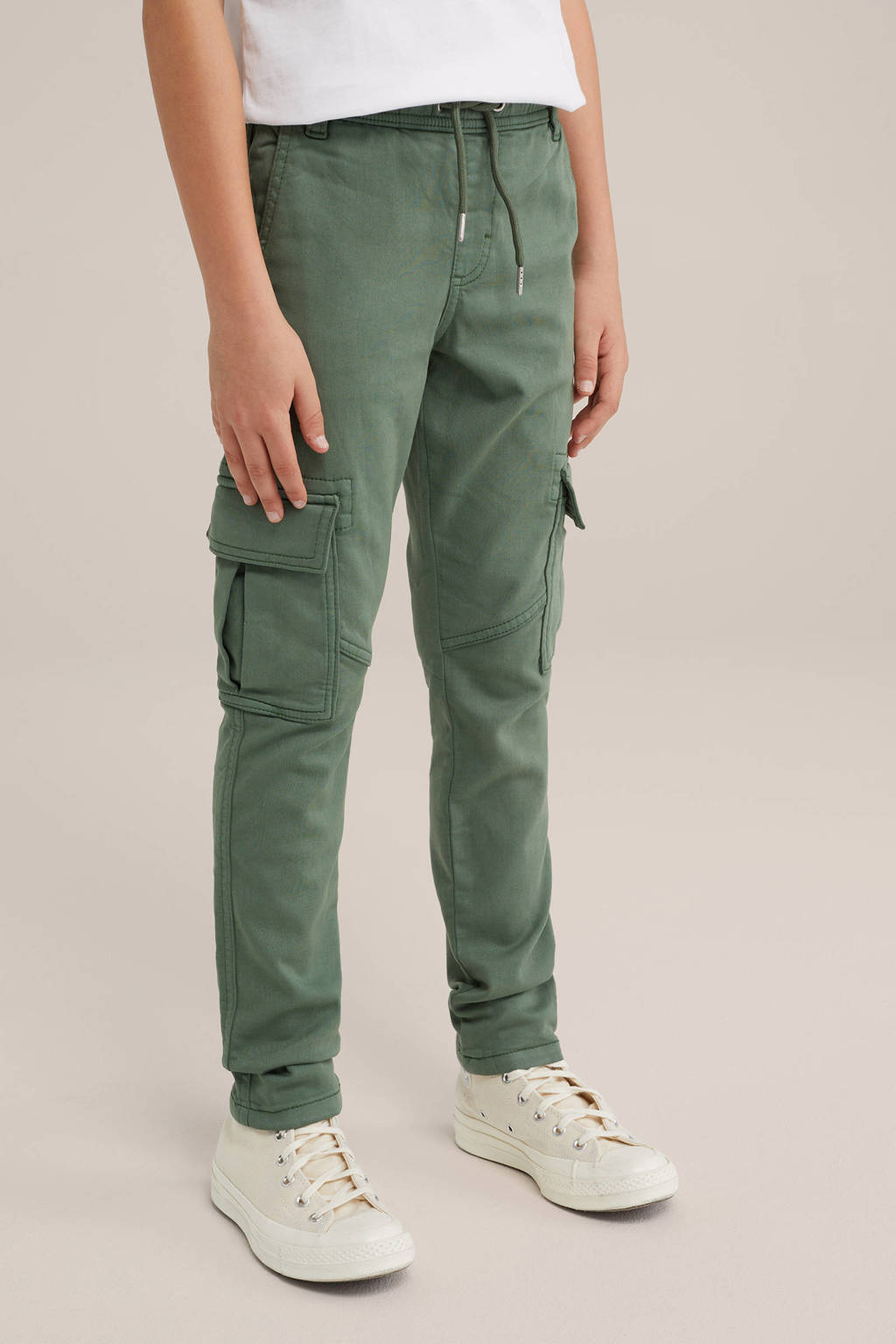 WE Fashion geruite slim fit cargobroek olijf groen