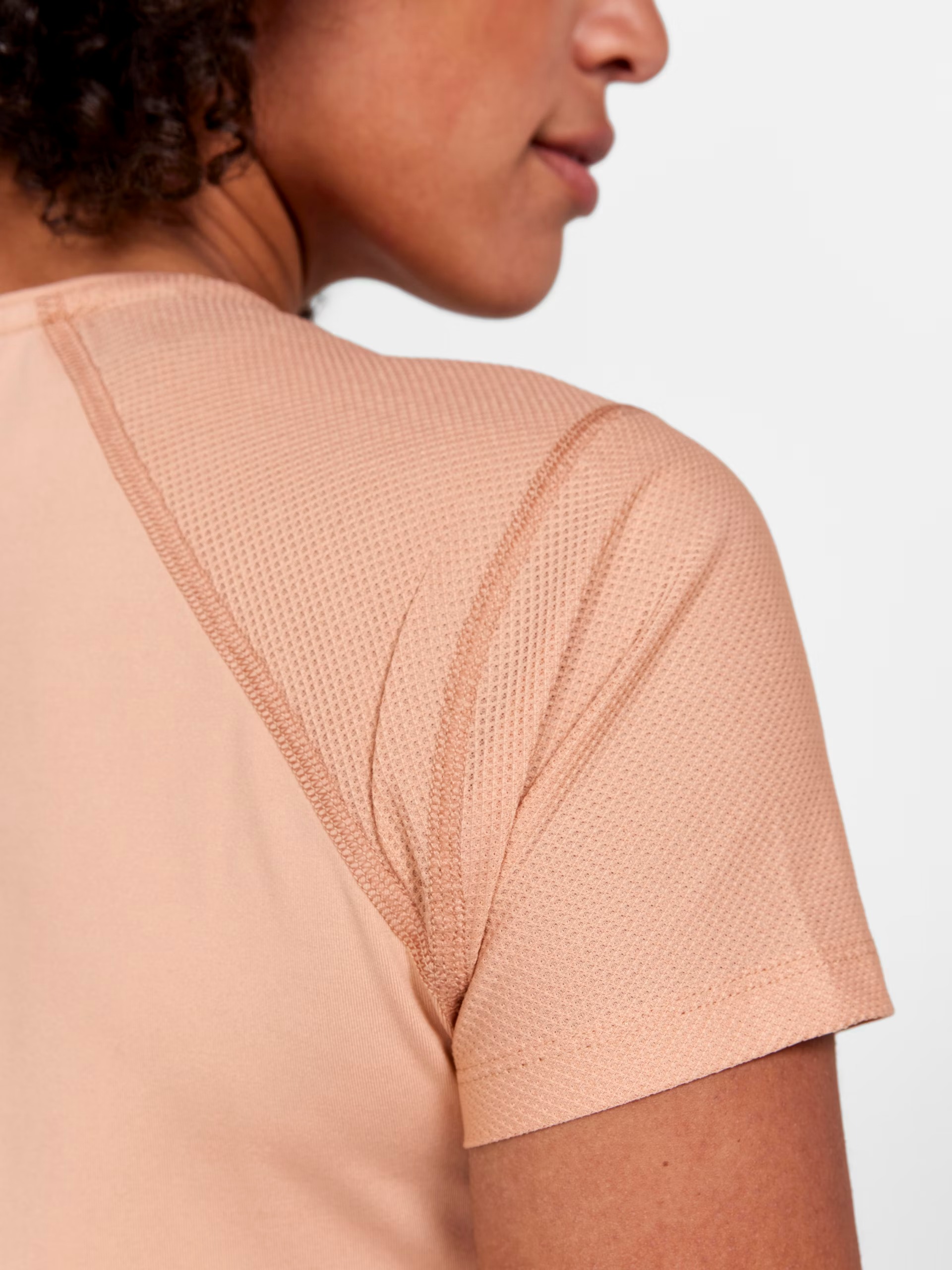ADV Essence SS Slim Tee Dame Peach