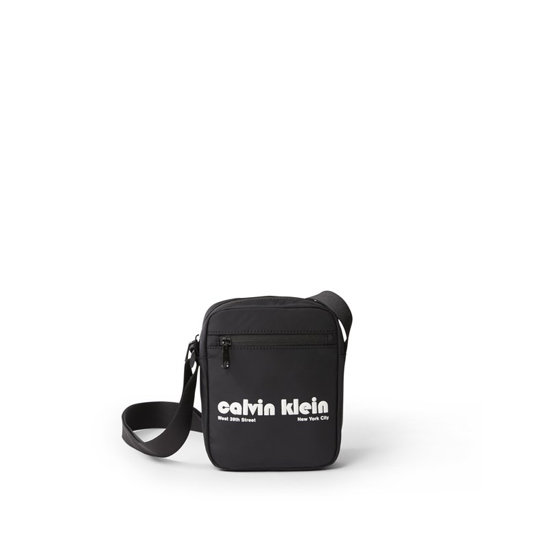 Calvin Klein<br>Crossover Reporter