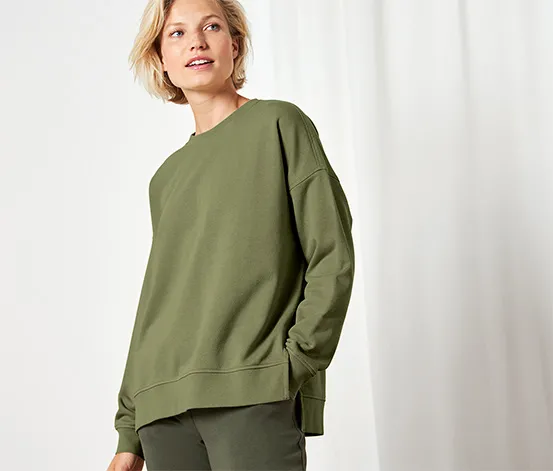 Sweatshirt