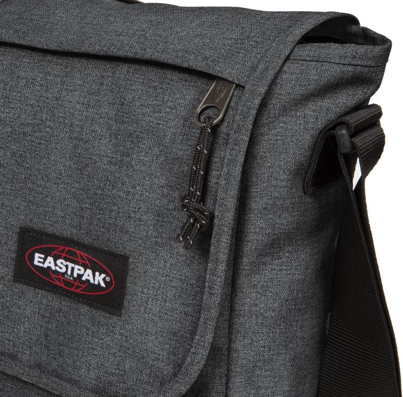 Eastpak - Delegate - Schoudertas - Zwart - Kunststof - Met Ritssluiting