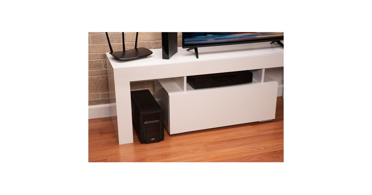 APCEasy-UPS BVX 1200VA/230V IEC ups  (Zwart)