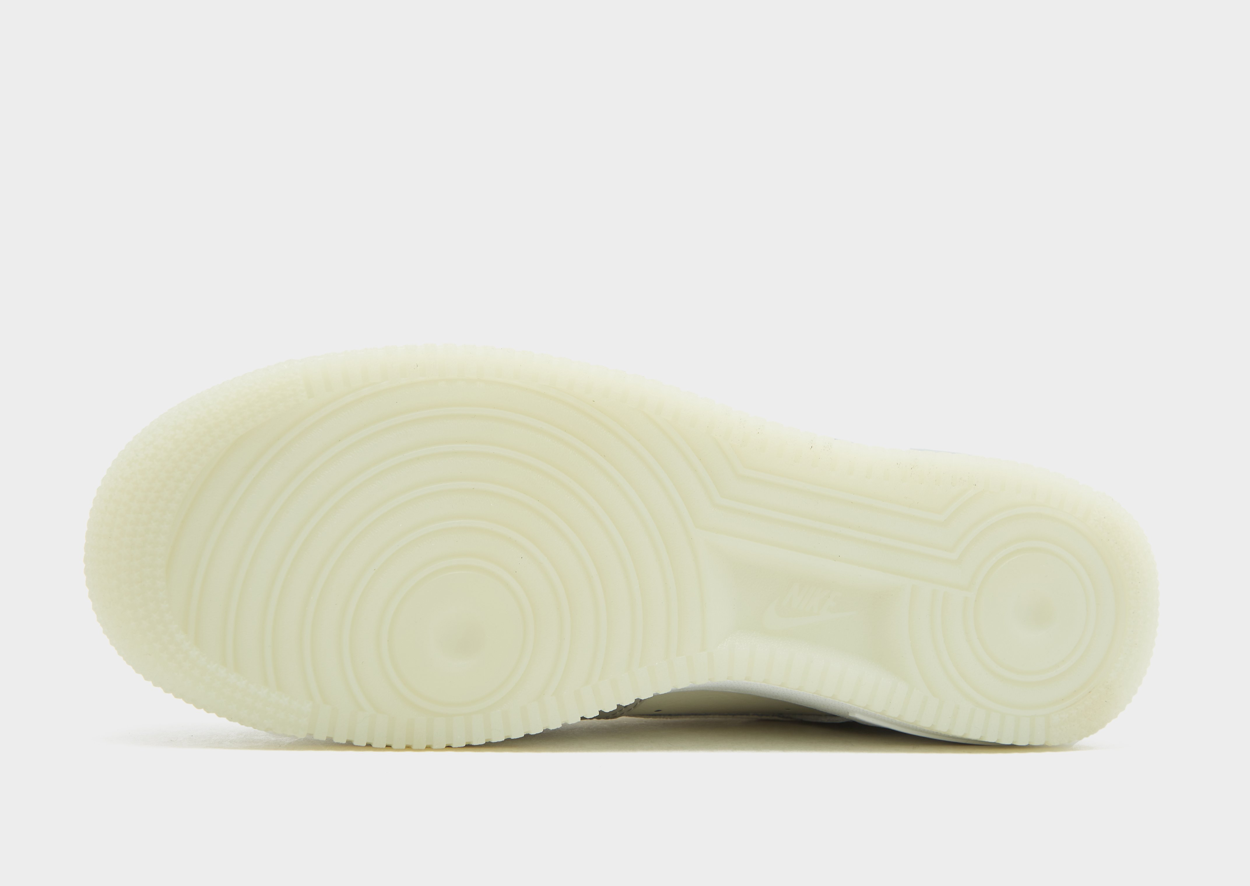 Nike Air Force 1 '07 LV8