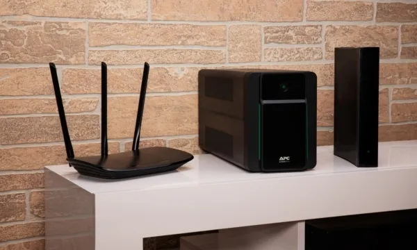 APC Back-UPS BX Series BX1600MI - UPS - AC 230 V - 900 Watt - 1600 VA - 7 At - output-stikforbindelser: 6