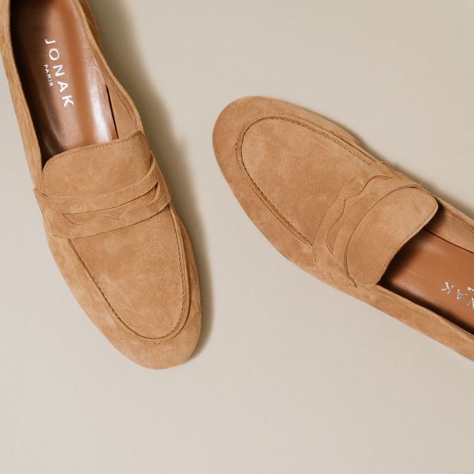 Mocassins à bouts ronds  en velours camel