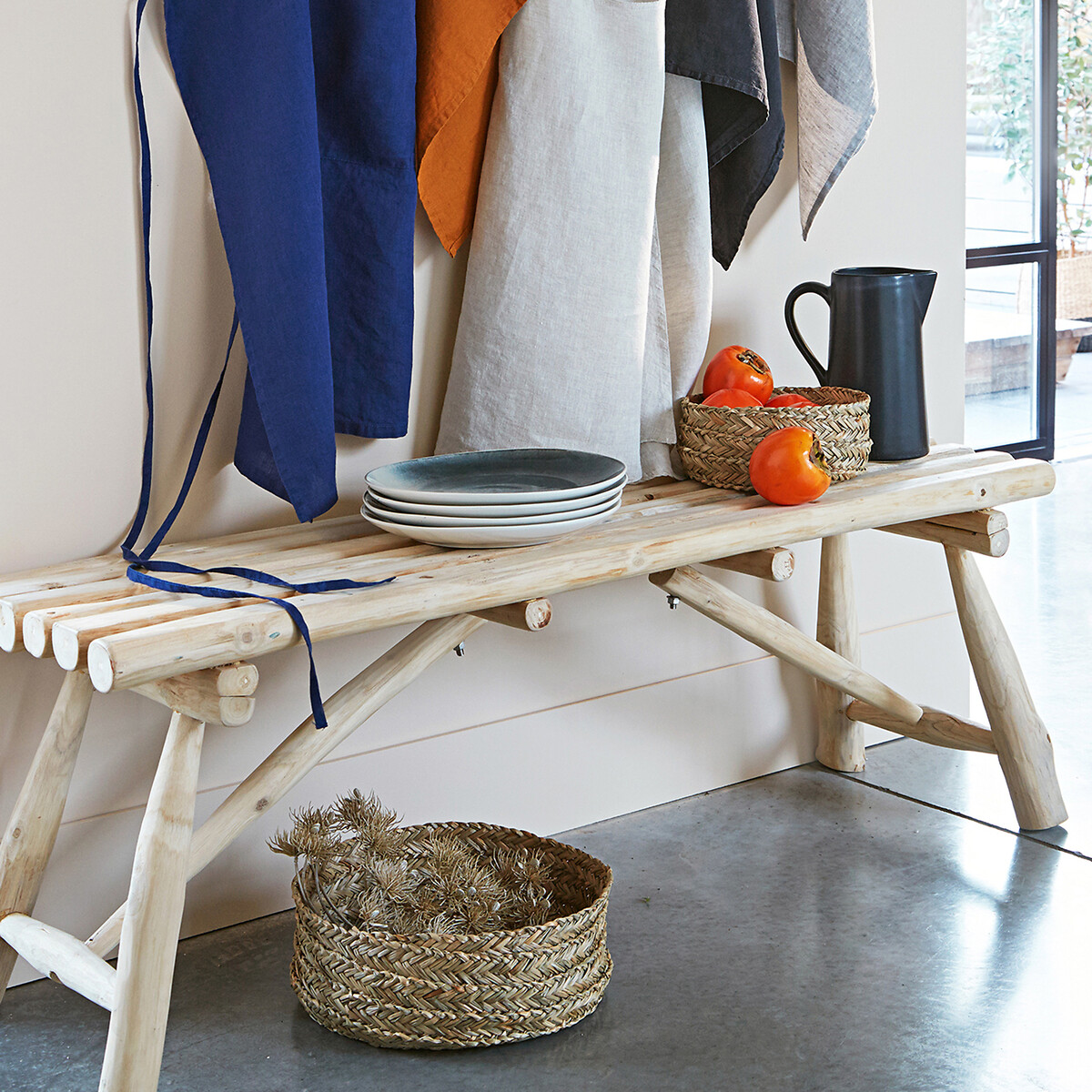 LA REDOUTE INTERIORS<br>Sofá em teca Ghada