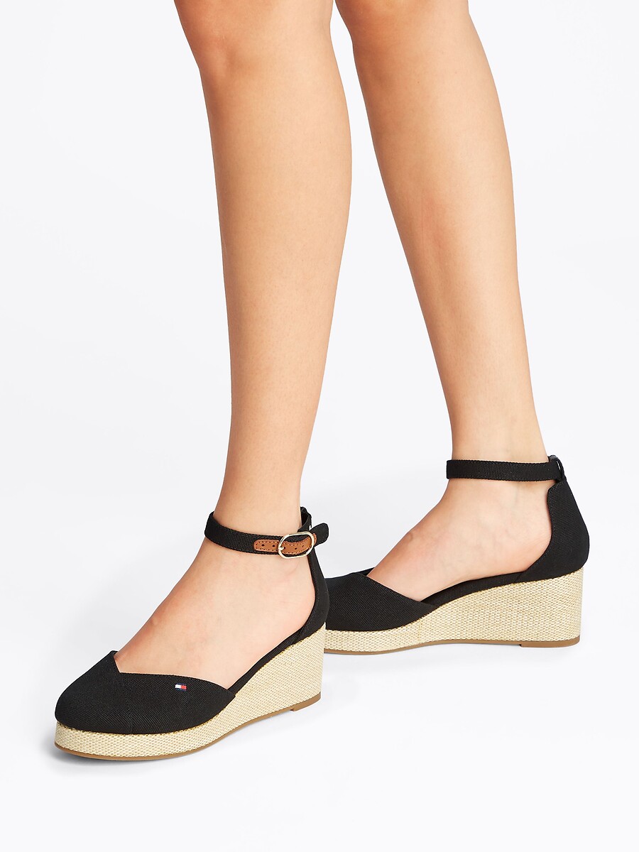 TOMMY HILFIGER<br>Sandálias de plataforma fechadas Bandeira