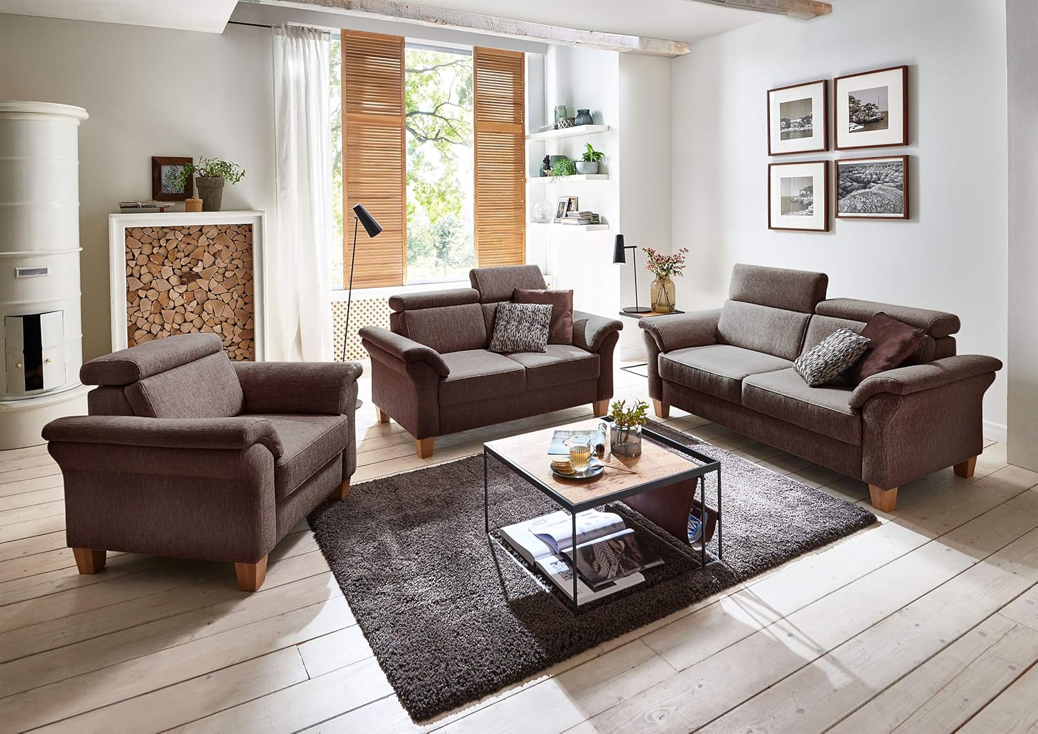 Cavadore 3-Sitzer Sofa Ammerland / Couch mit Federkern im Landhausstil / Inkl. verstellbaren Kopfstützen / 186 x 84 x 93 / Strukturstoff braun