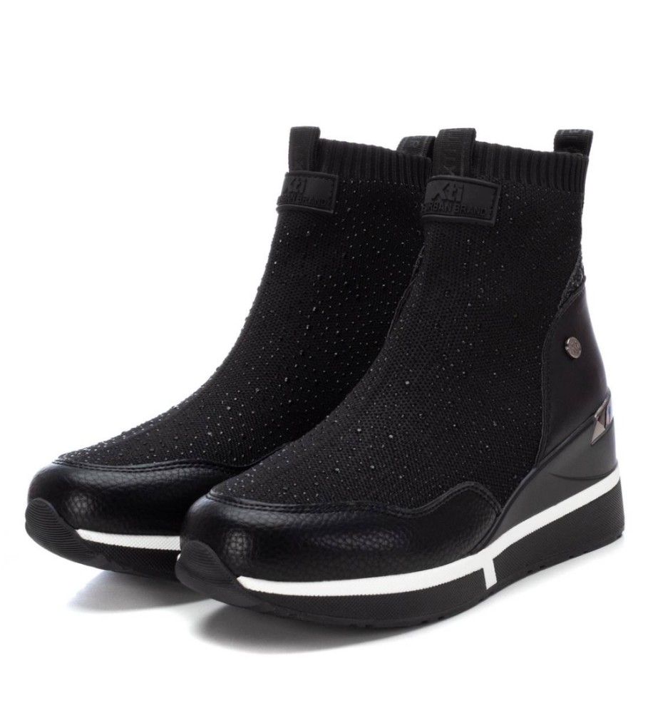 Botas de cano curto Xti 141701 pretas - Altura do salto: 6 cm -