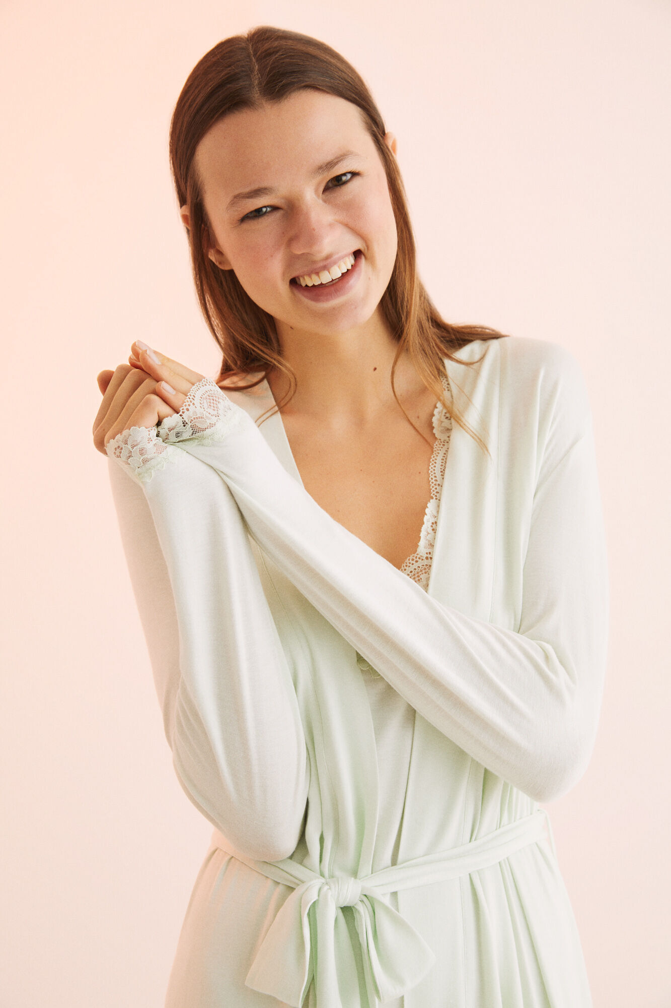 Vestido midi verde de renda - Estampado