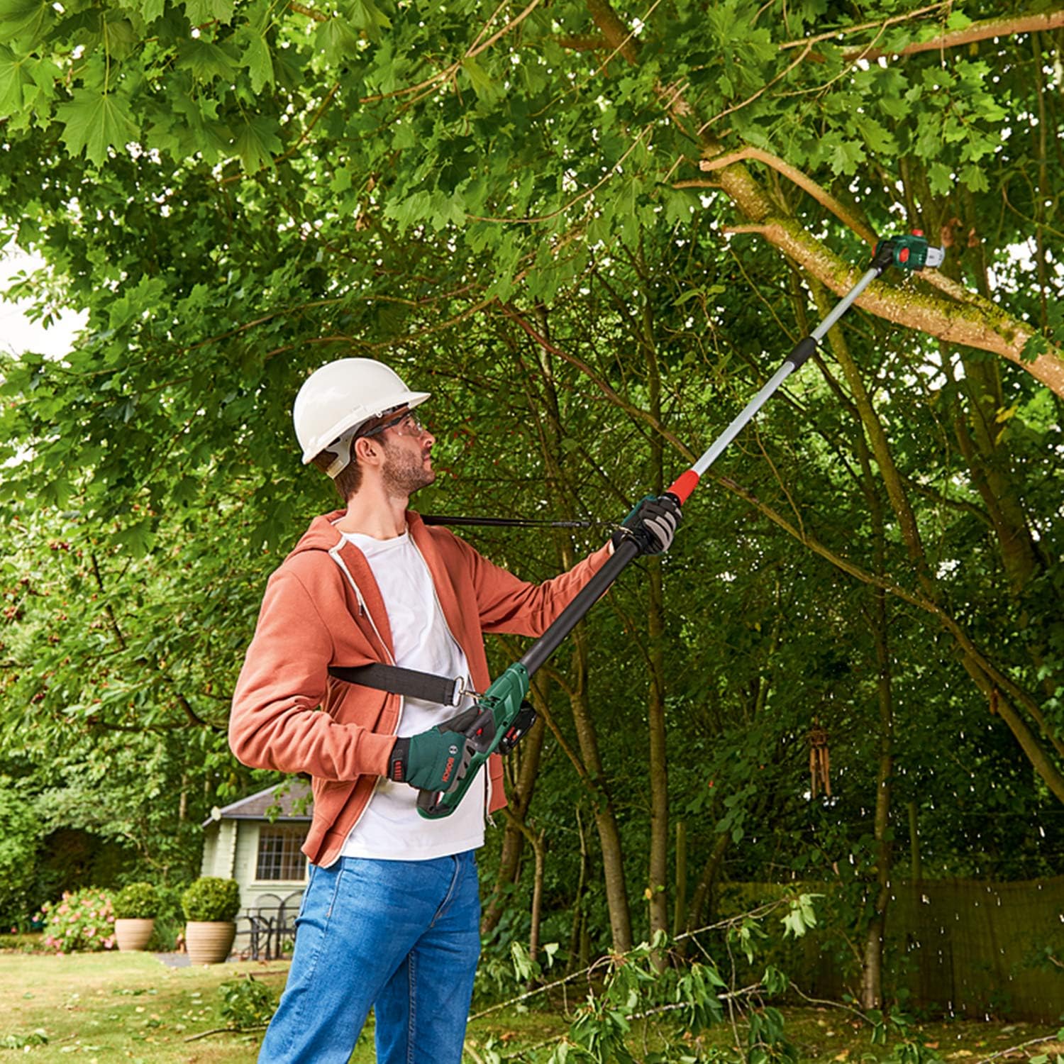 Bosch Home and Garden 06008B3170 Home and Garden UniversalChainPole 18 Cordless Telescopic Chainsaw with 18 V Lithium-Ion Battery