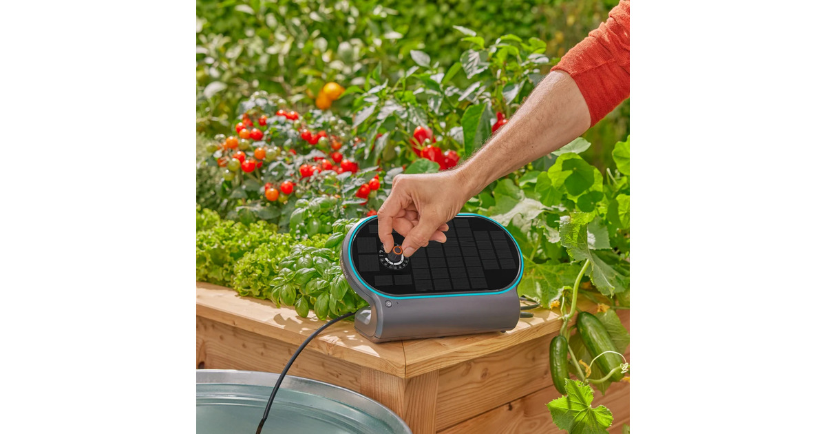 GARDENAAquaBloom Set L voor bewatering op zonne-energie besproeiingscomputer  (Grijs/turquoise, Automatisch besproeiingssysteem, accu inbegrepen)