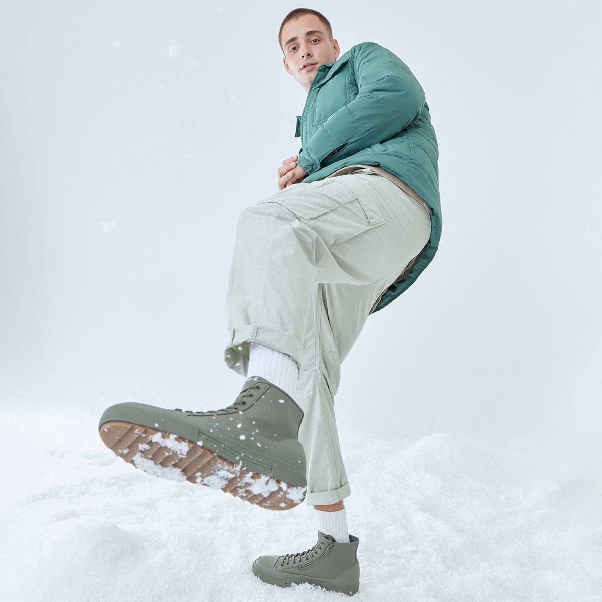 Freesole Khaki Men Weather ready