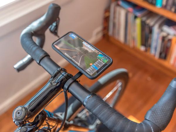 Quad Lock Out Front Mount PRO