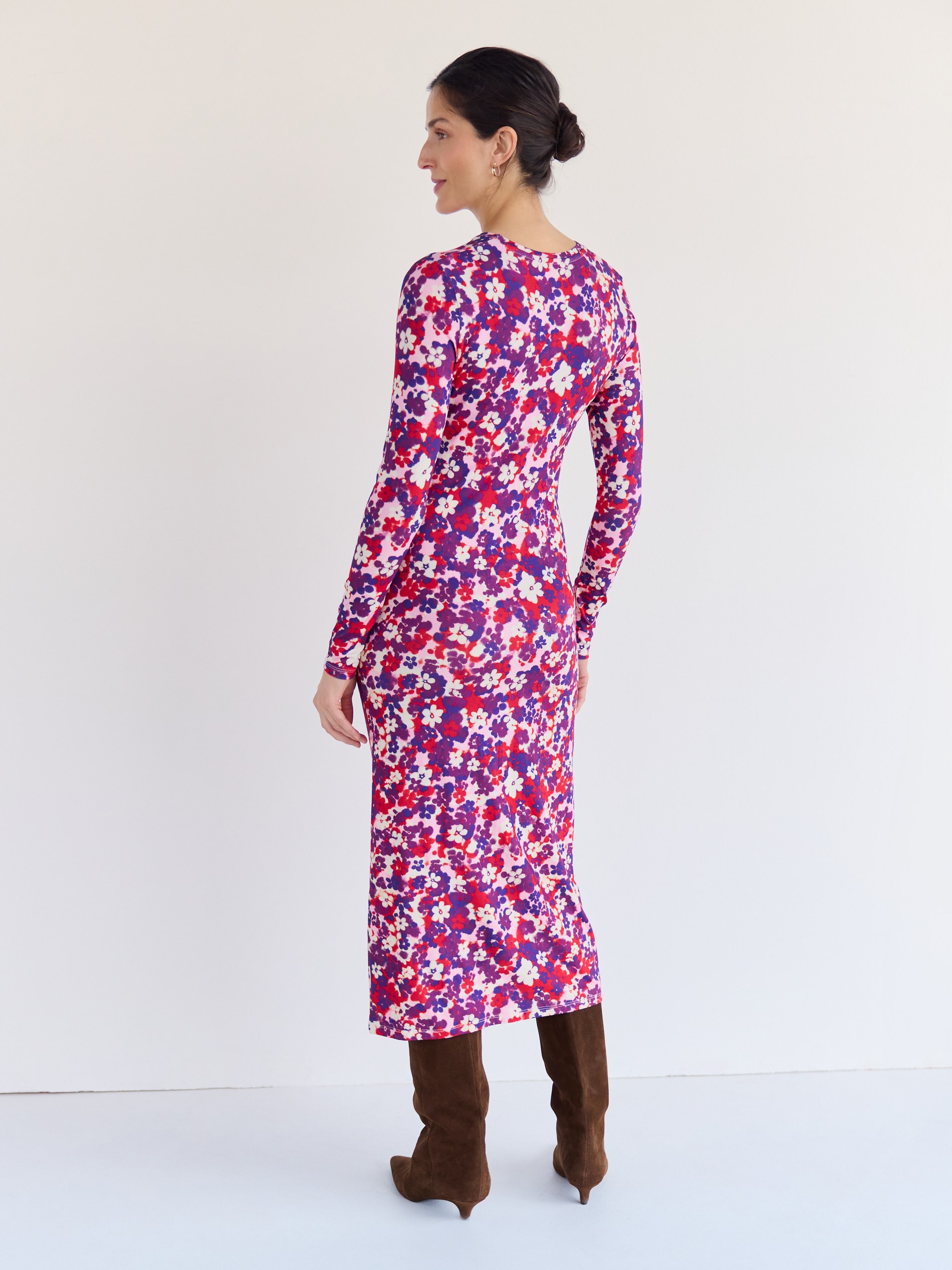 Kleid mit hohem Viskoseanteil
