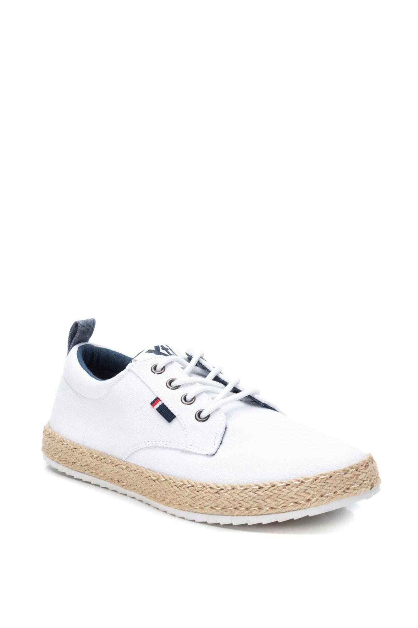 Sapatos Xti com cadarço e sola de juta - brancos
