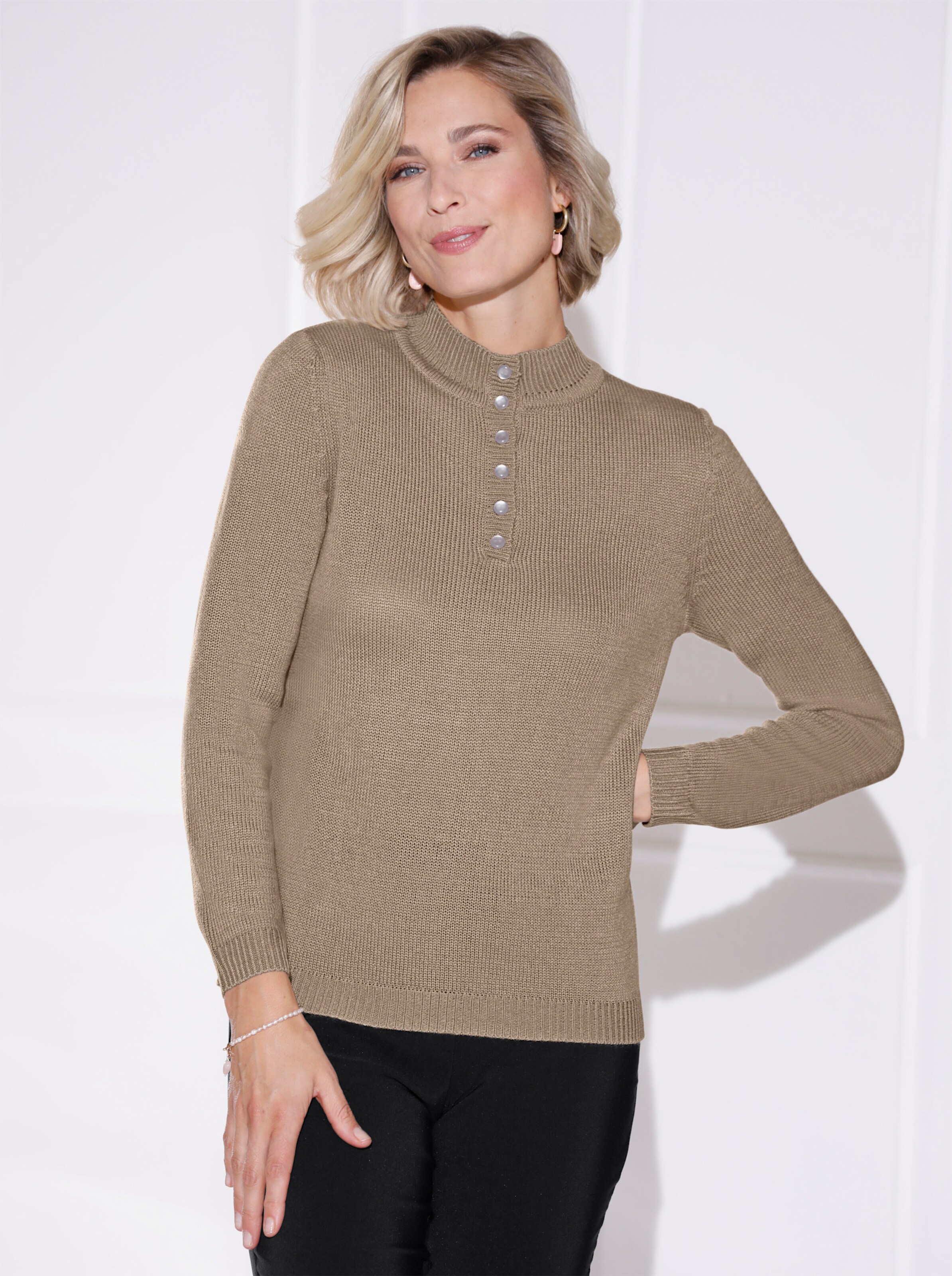 Stehkragen-Pullover