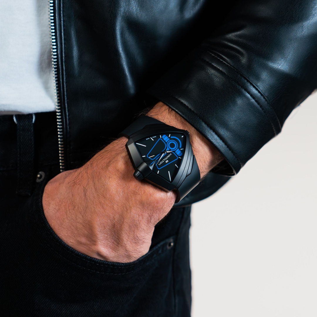 Hamilton Shaped Ventura XXL Bright DUNE Limited Edition