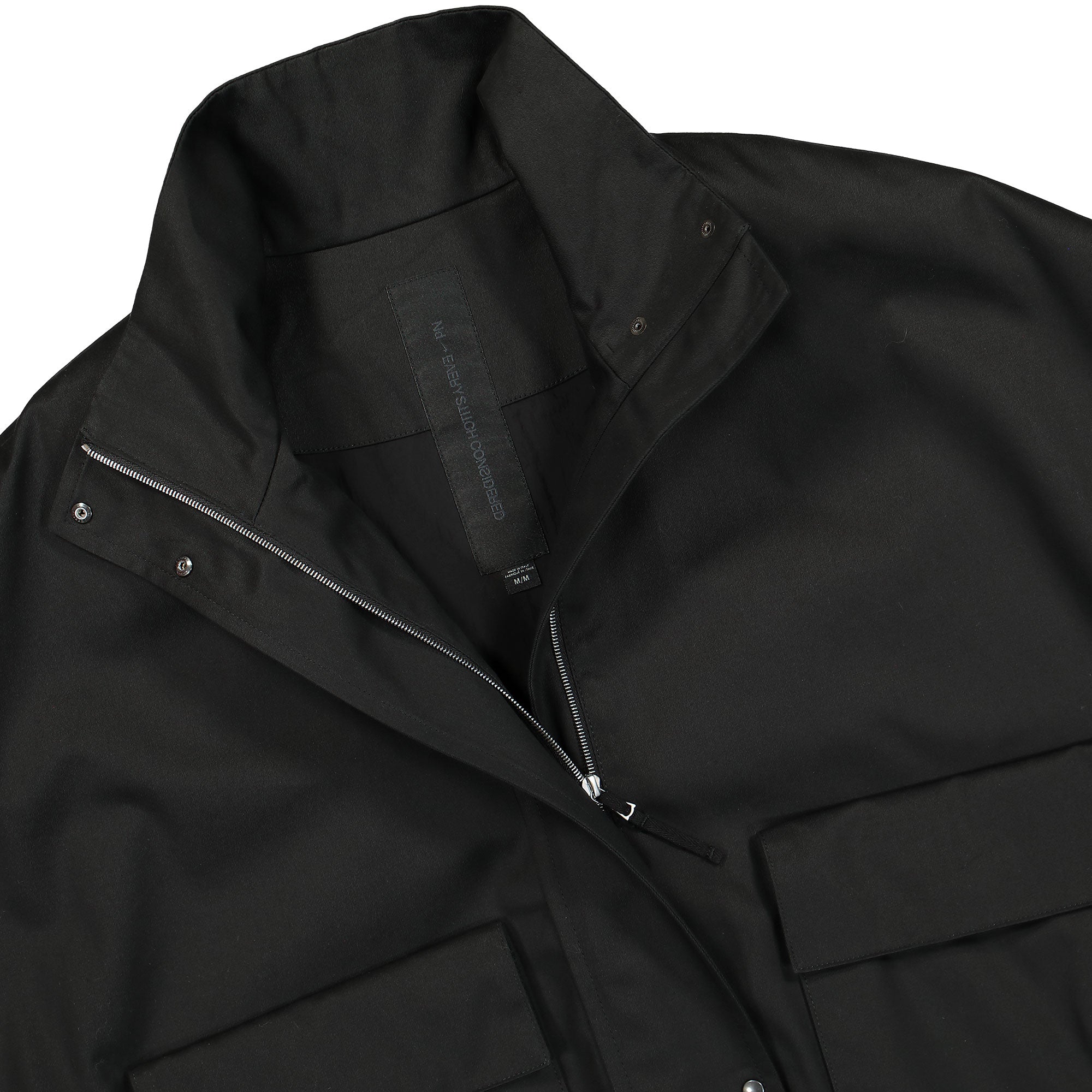 Nike<br>wmns esc sleeveless jacket
