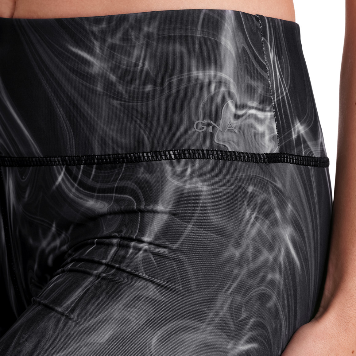 Gina Sports Damen Sport-Leggings mit Allover-Print schwarz