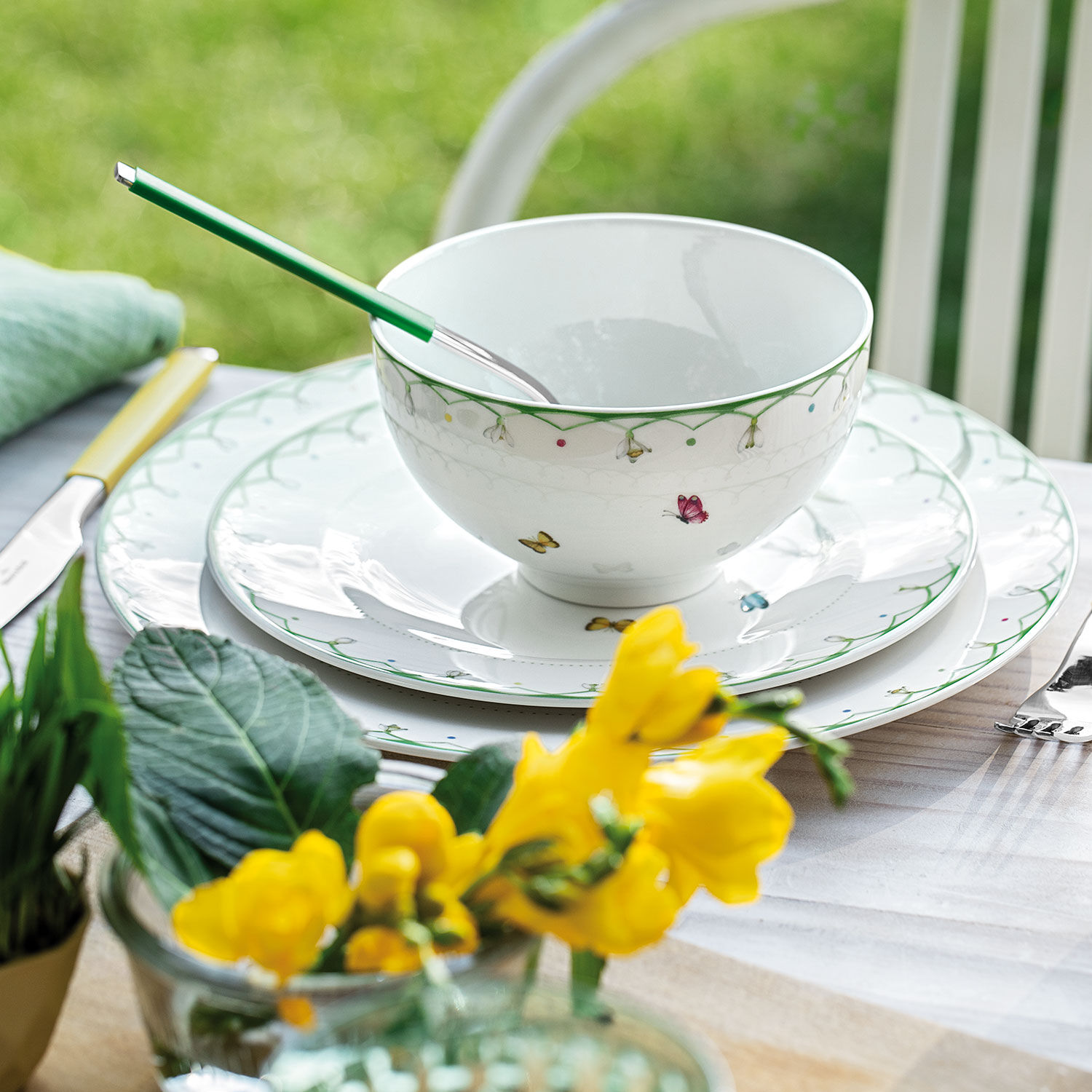 Colourful Spring Cereal bowl Green, 15.9 oz, Premium Porcelain