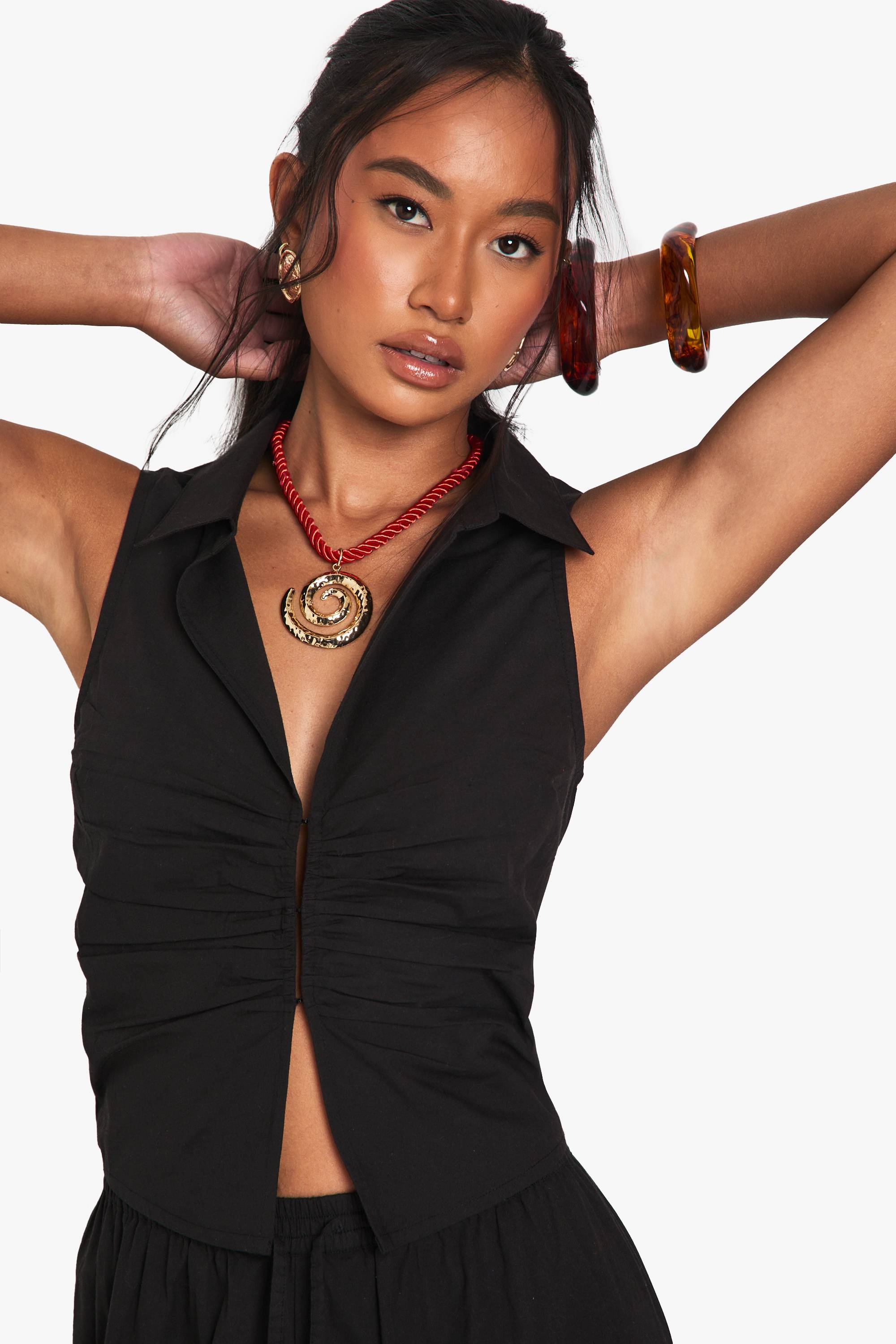 boohoo Gilet sans manches en popeline froncé