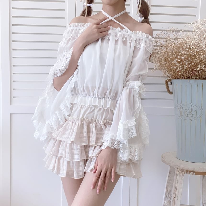 Pachelbel - Blouse met pofmouwen en kant en ruches