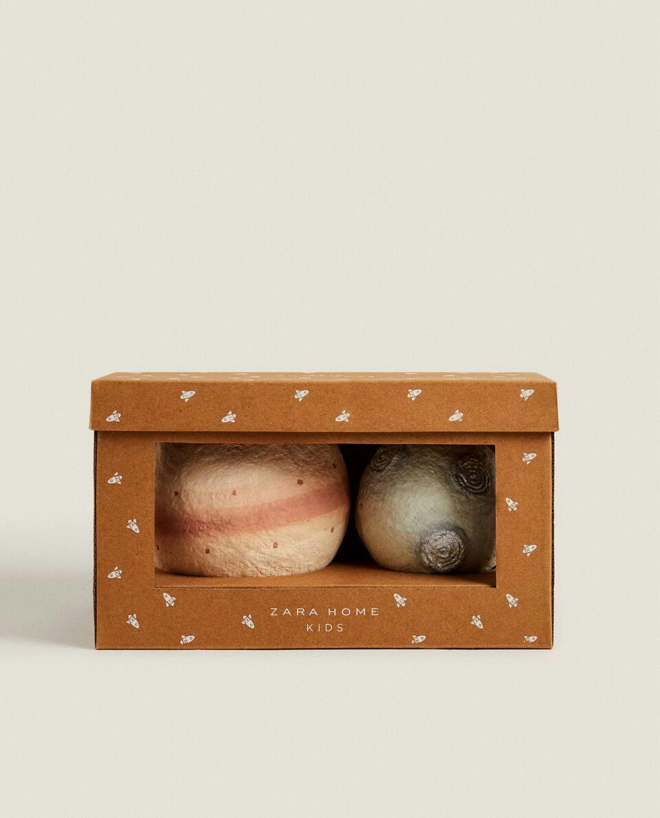 PLANETAS DE PAPEL (CONJUNTO DE 2)