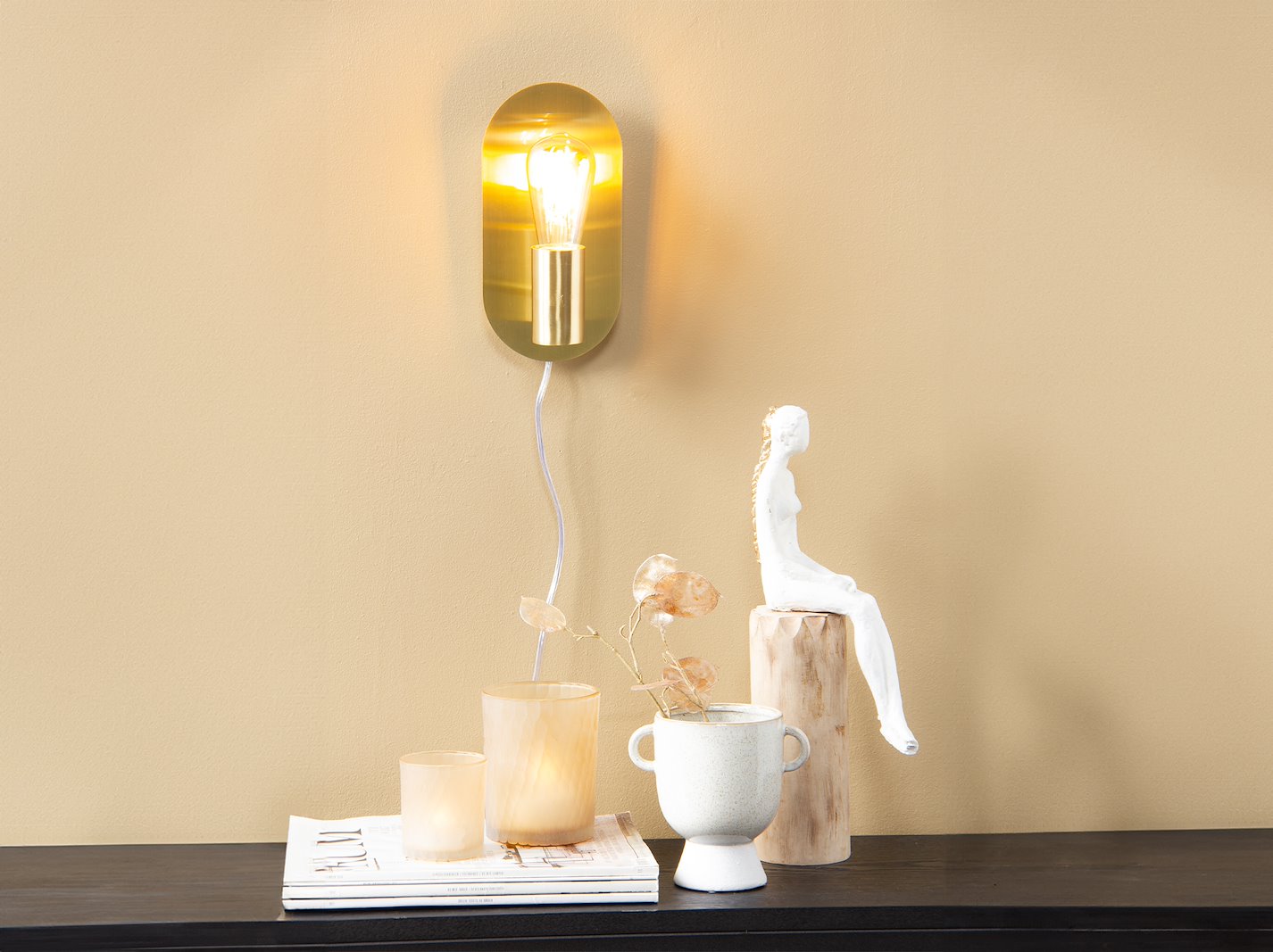 Hamilton vegglampe Børstet messing.