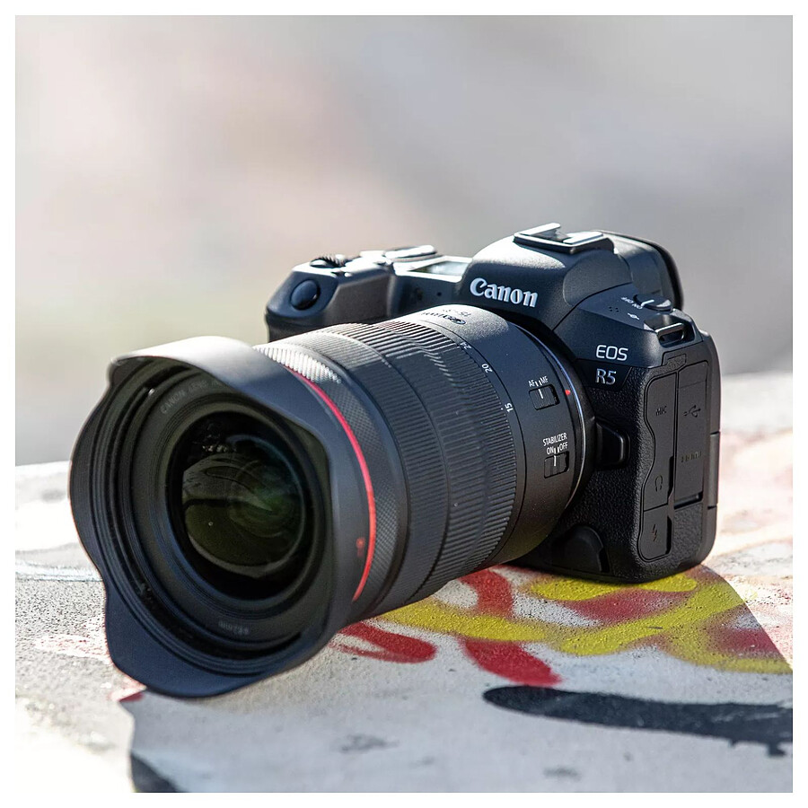 Canon EOS R5 (Boitier nu)