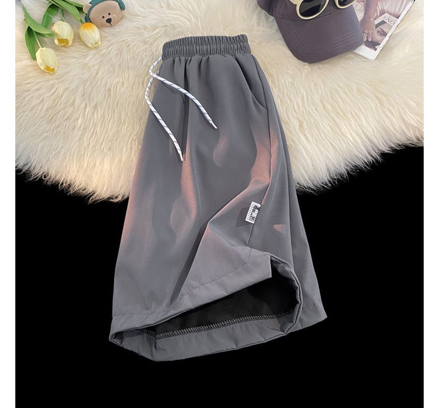 Sinlarity - Effen shorts met trekkoord in de taille