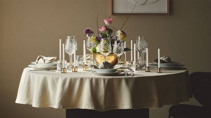Audo Copenhagen Kubus Candle Holder, Micro Gold-Pla