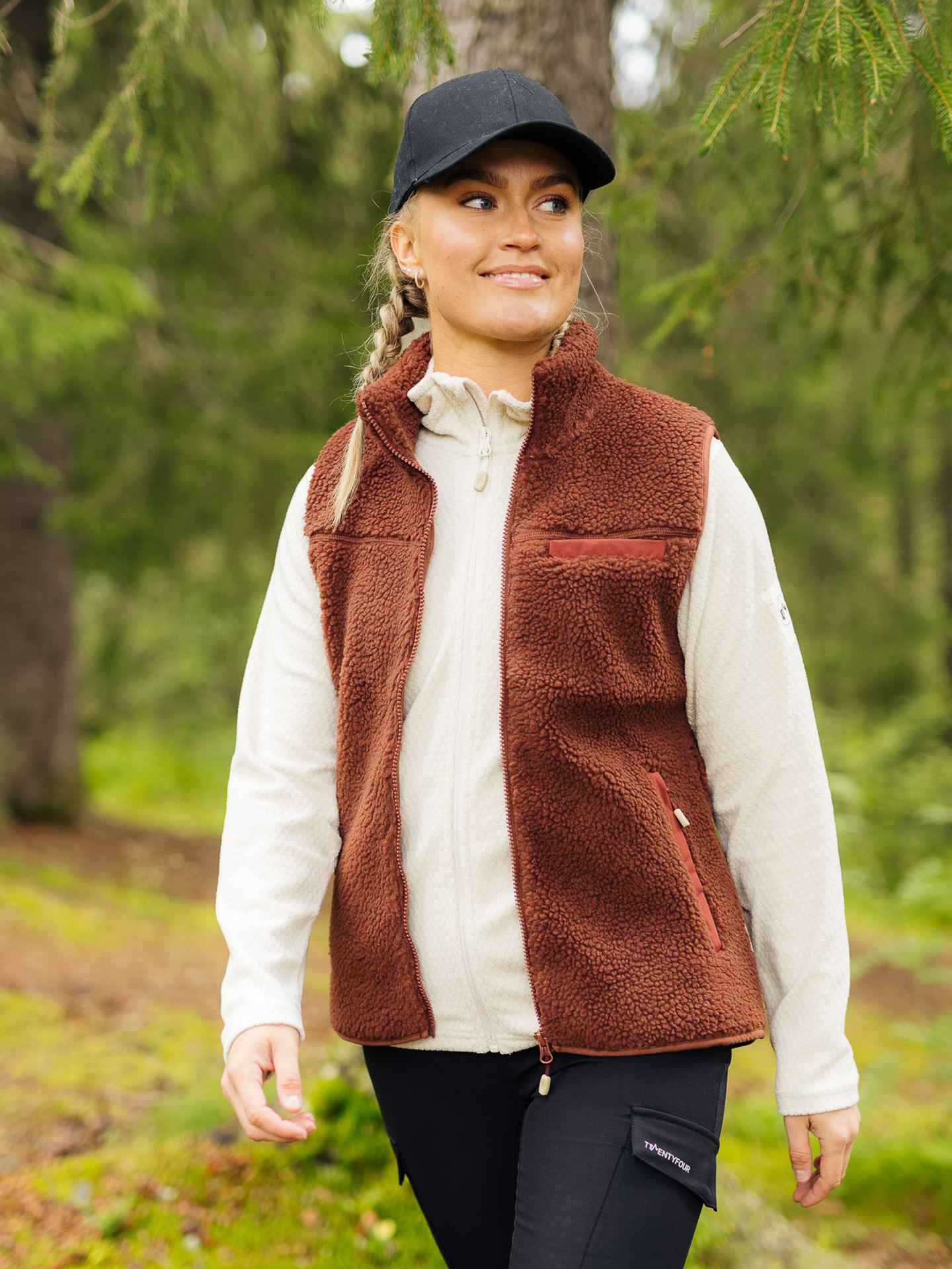 x GI Pile Vest