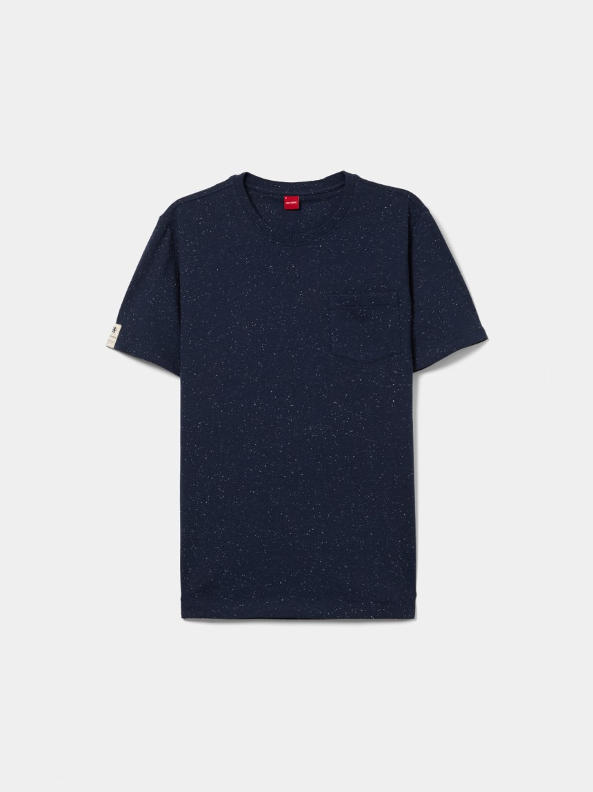 T-shirt em algodão com bolso
