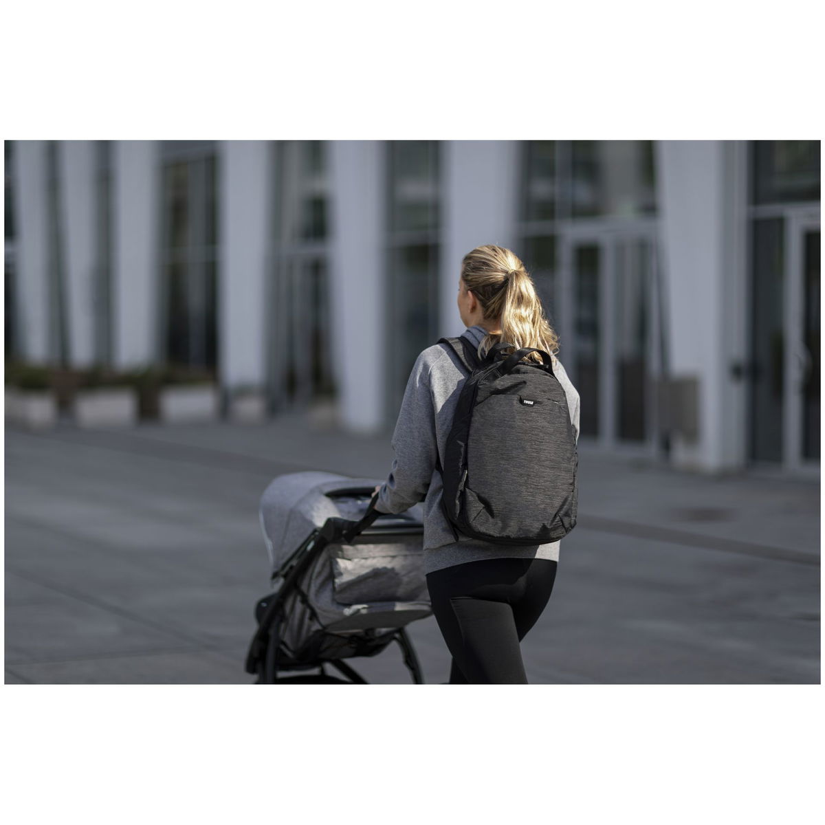 THULETHULE   Wickelrucksack black