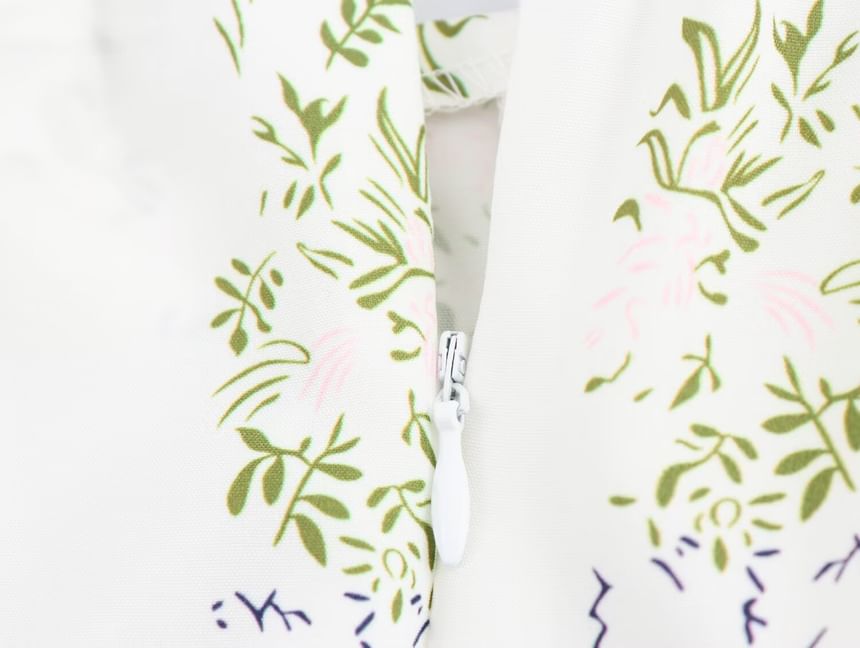 Cumulys - Maxi A-lijn jurk met lange mouwen, vierkante hals en bloemenprint