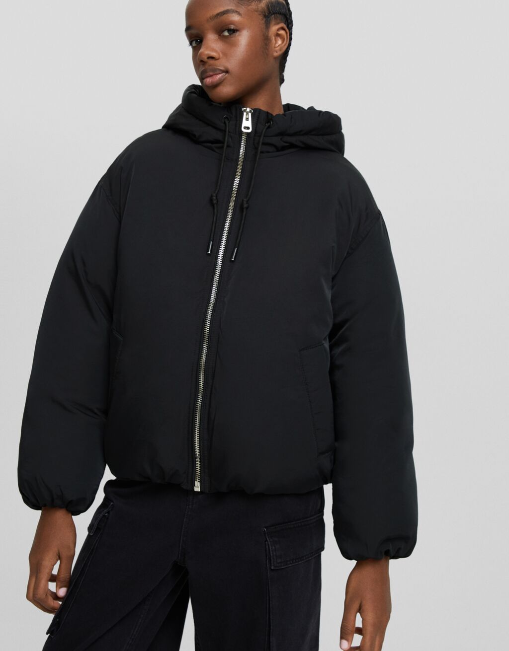 Jaqueta puffer com capuz