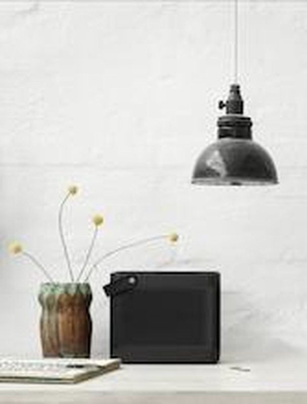 Bang & Olufsen - Beolit 15 - Bluetooth Luidspreker - Zwart - 24 uur Speeltijd