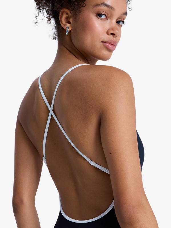 The Retro Essentials One-Piece Maillot de bain une pièce Noir Femme
