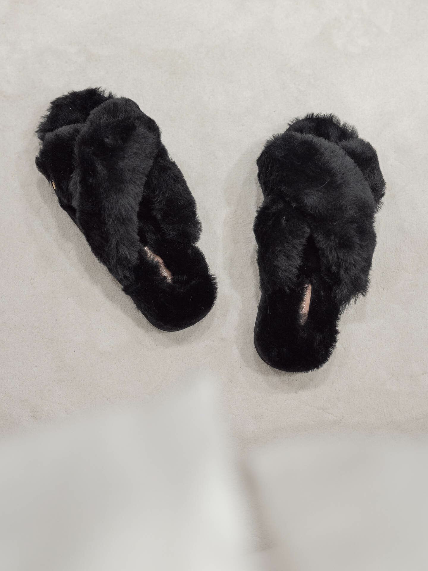 Crossy Sheepskin