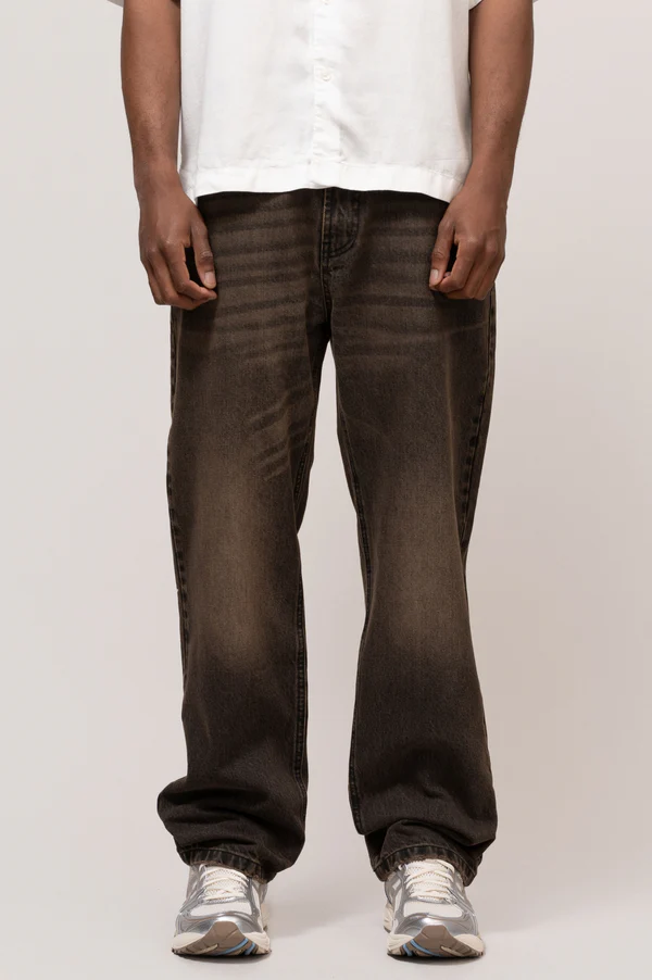 Equalité Nomad Straight Jeans Heren Bruin
